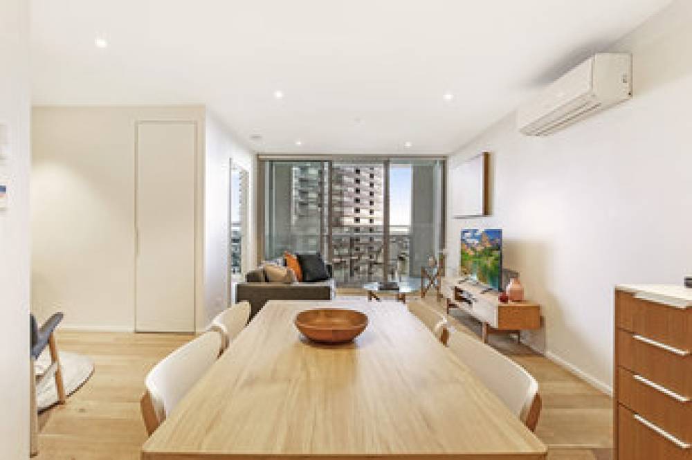 ASTRA APARTMENTS DOCKLANDS 9