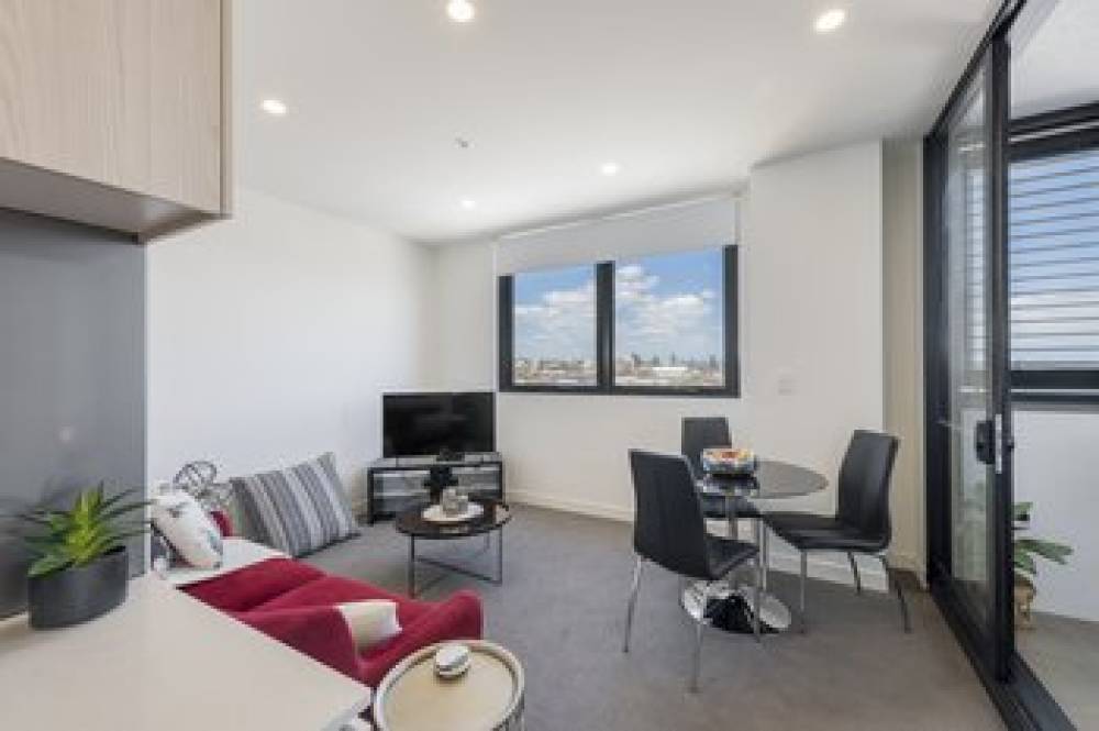 ASTRA APARTMENTS NEWCASTLE E 5