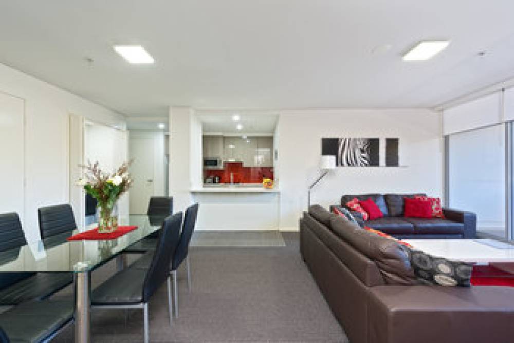 ASTRA APARTMENTS NORTH SYDNEY 8