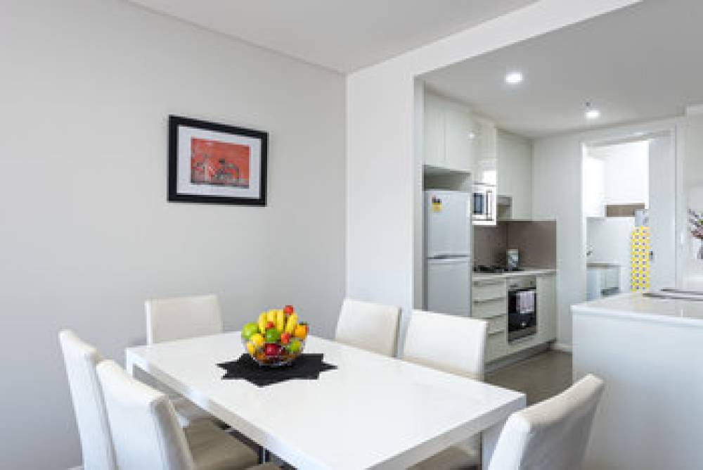 ASTRA APARTMENTS NORTH SYDNEY 5