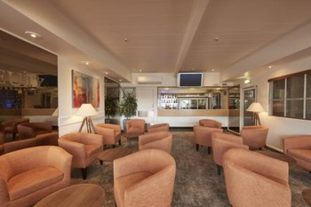 AUCKLAND ROSE PARK HOTEL 4