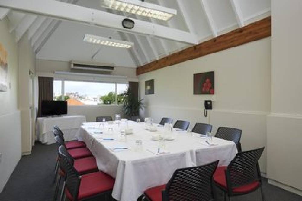 AUCKLAND ROSE PARK HOTEL 1