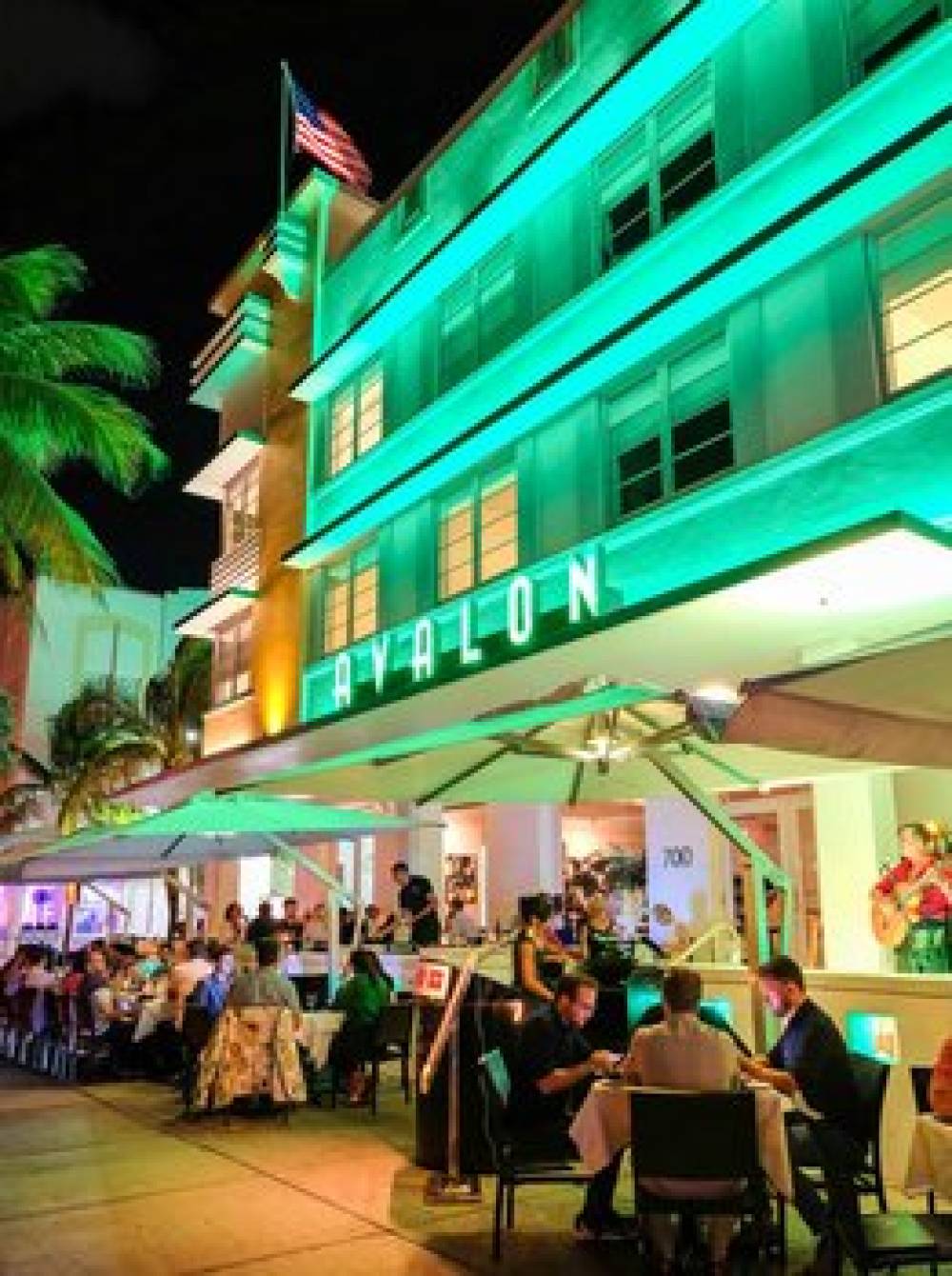 AVALON HOTEL 5