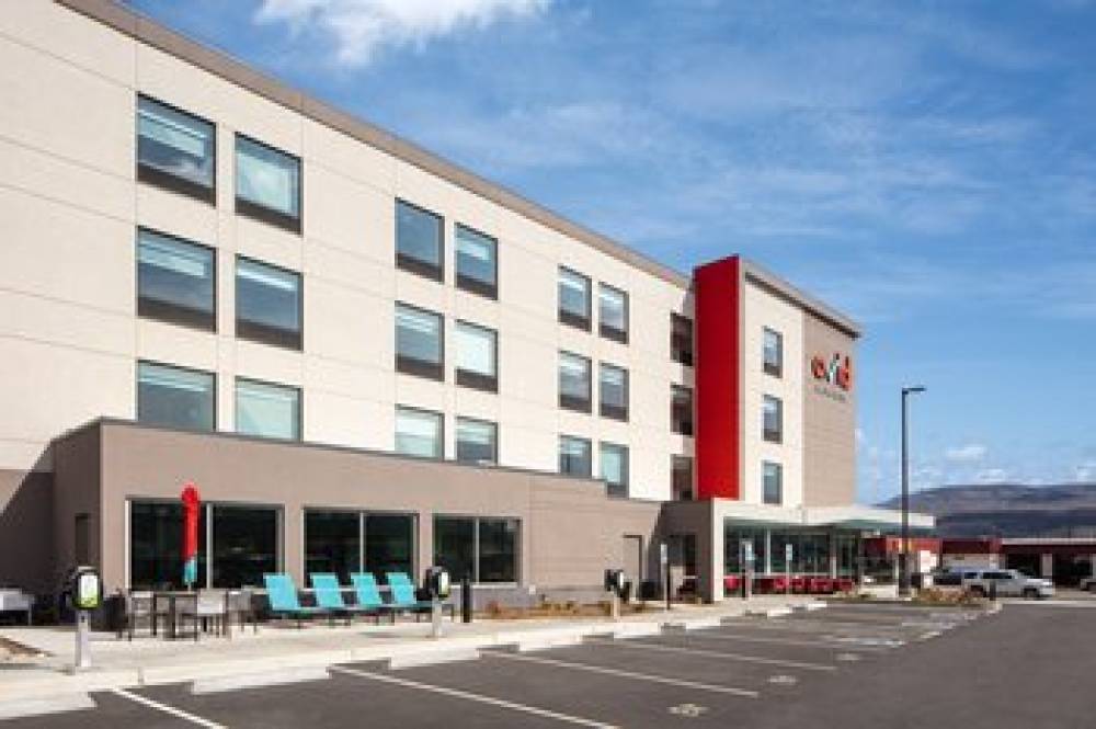 AVID HOTELS WENATCHEE 1