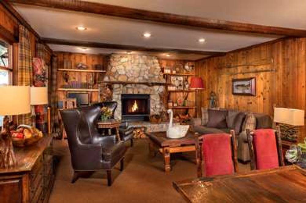 Ayres Lodge Alpine/Viejas 7