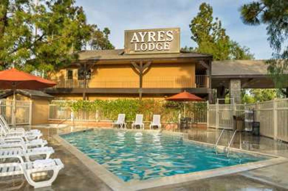 Ayres Lodge Alpine/Viejas 8