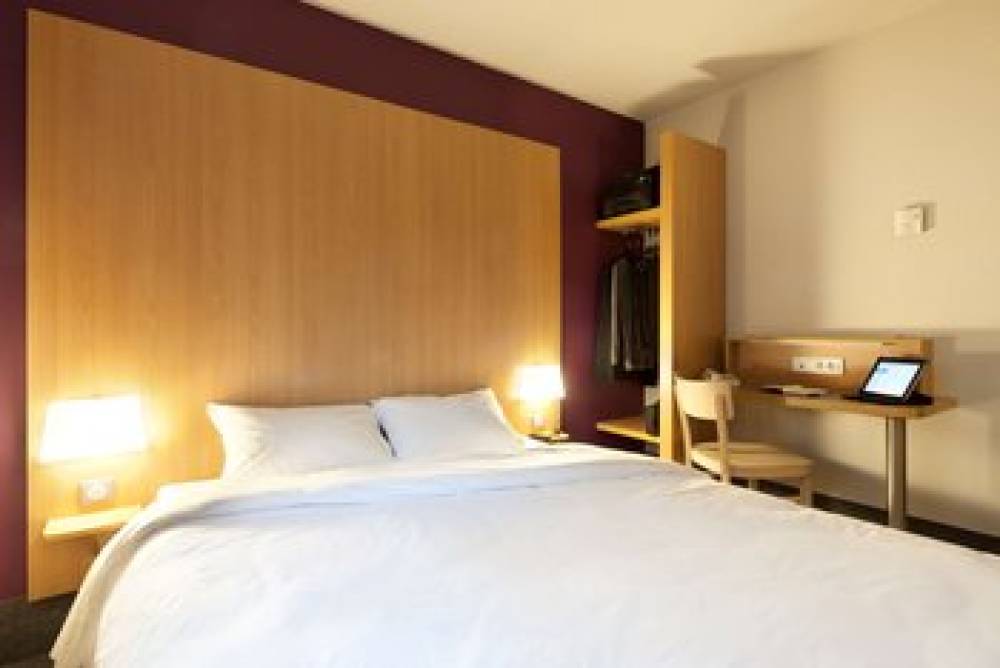 B-B HOTEL CHATELLERAULT 4