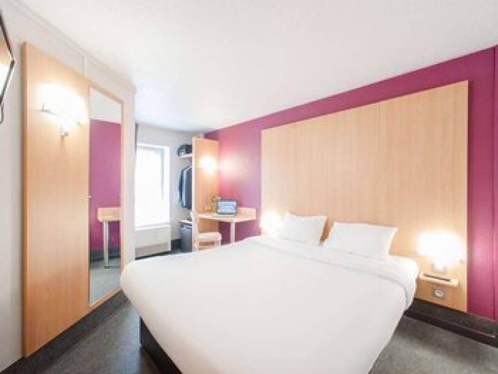 B-B HOTEL DREUX CENTRE 4