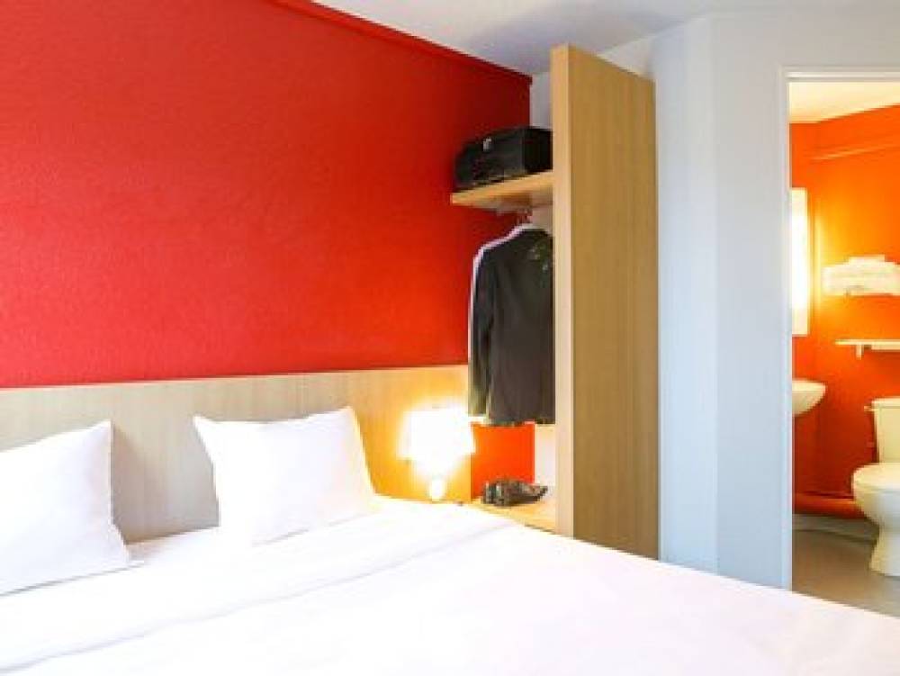 B-B HOTEL NARBONNE 2 6