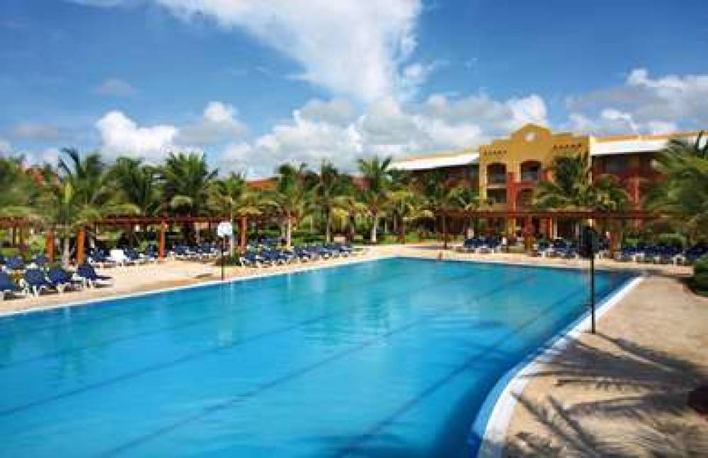 BARCELO MAYA TROPICAL 8