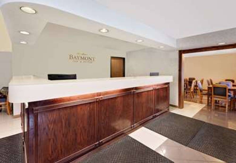 Baymont By Wyndham Battle Creek Downtown 3