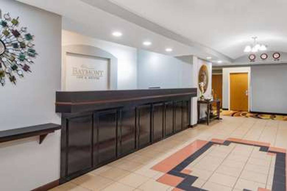 BAYMONT BY WYNDHAM HINESVILLE FORT 8