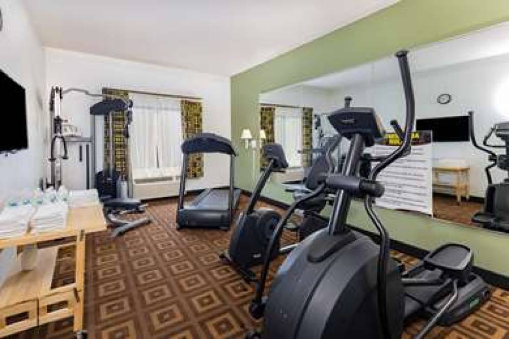 BAYMONT INN AND SUITES JESUP 9