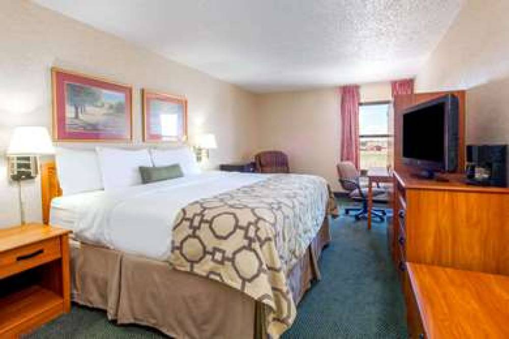 Baymont Inn & Suites Amarillo East 7