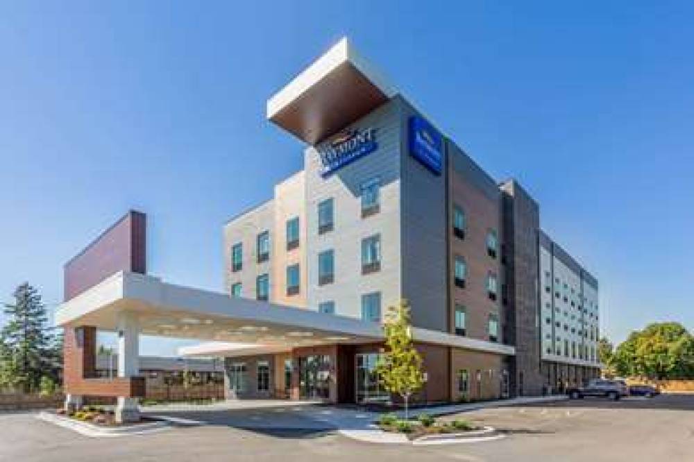 BAYMONT INN & SUITES BY WYNDHAM MAD 1