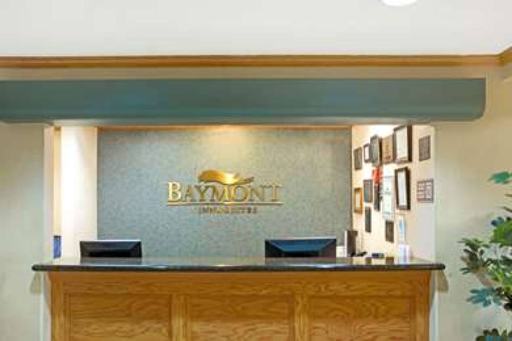 Baymont Inn & Suites Conroe 3