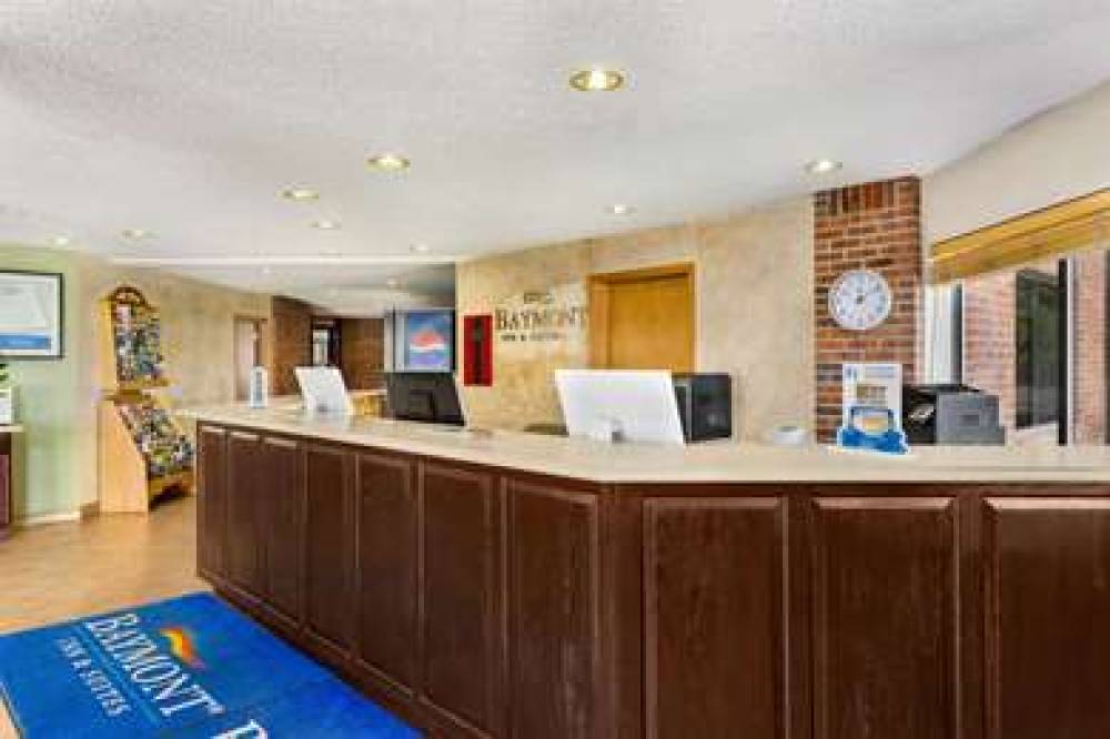 Baymont Inn & Suites Cortez 4