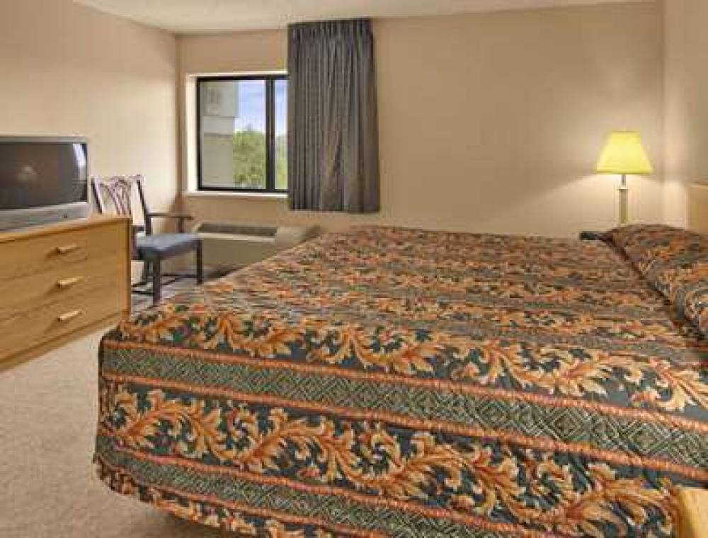 Baymont Inn & Suites Corydon 7