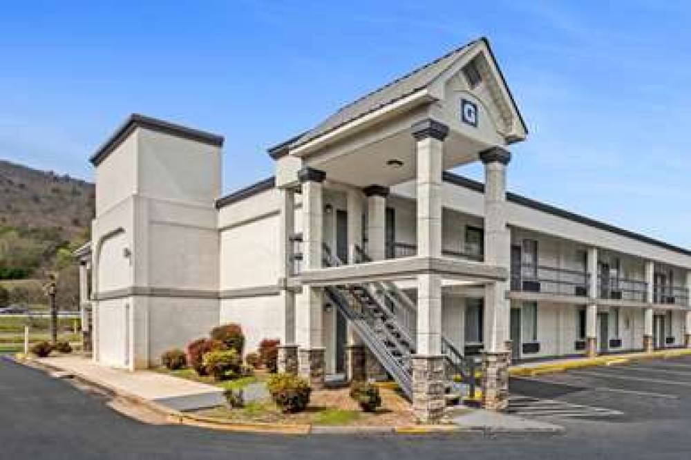 Baymont Inn & Suites Dalton