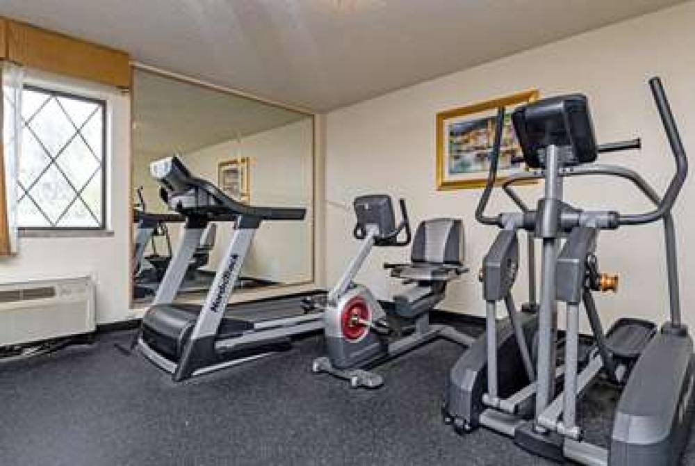 Baymont Inn & Suites Decatur 9