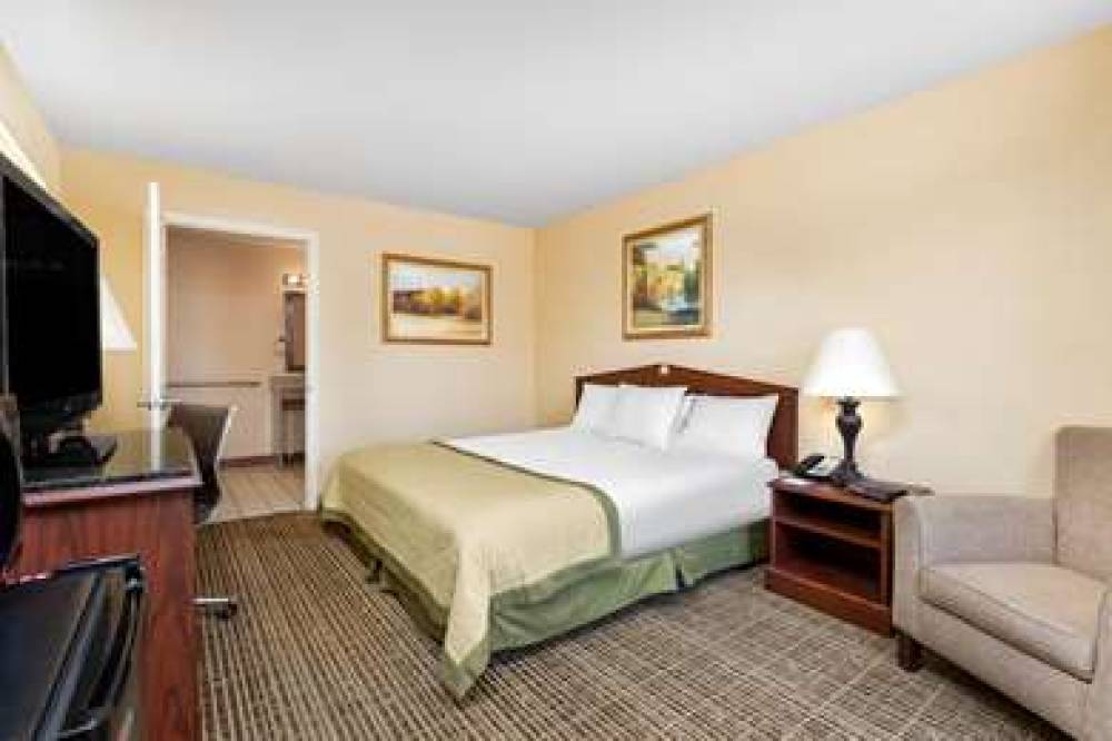 Baymont Inn & Suites Easley/Greenville 9