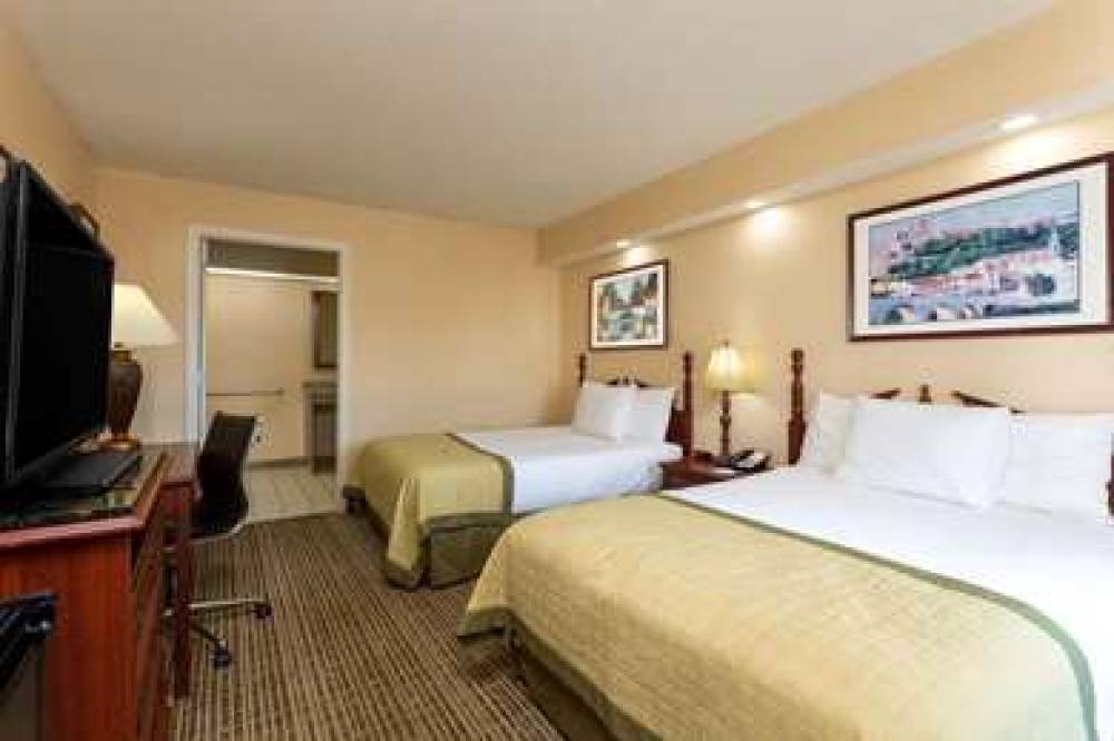 Baymont Inn & Suites Easley/Greenville 6