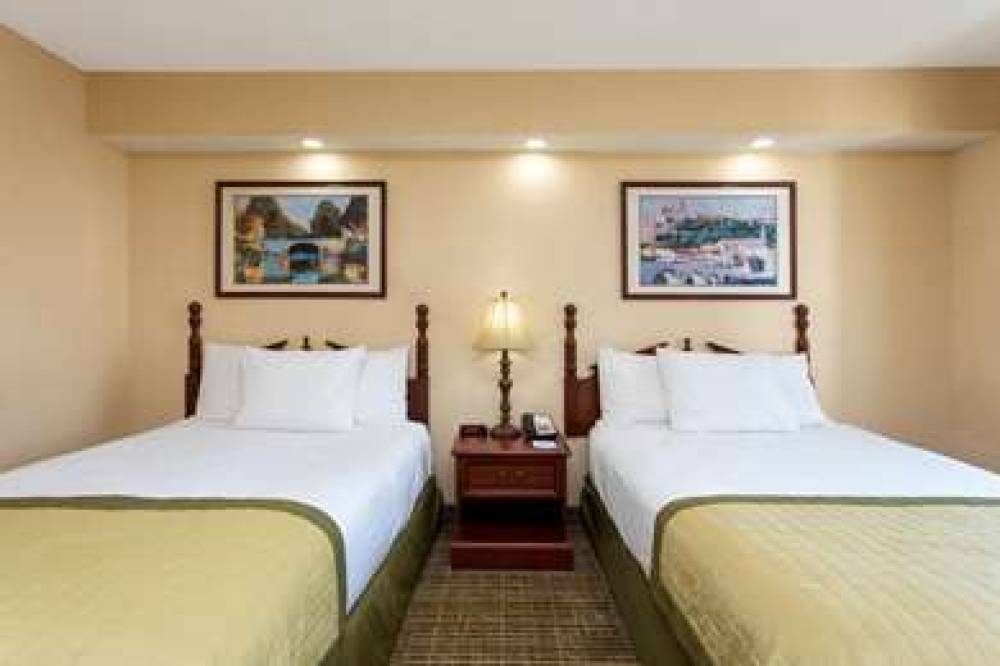 Baymont Inn & Suites Easley/Greenville 7