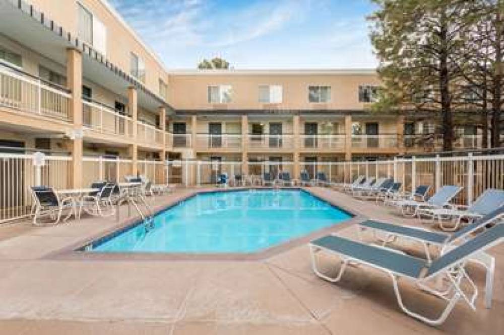 BAYMONT INN & SUITES FLAGSTAFF 5