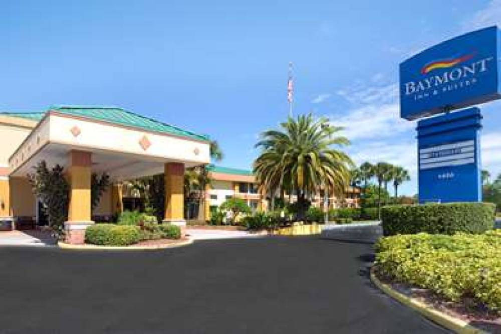 Baymont Inn & Suites Florida Mall 1