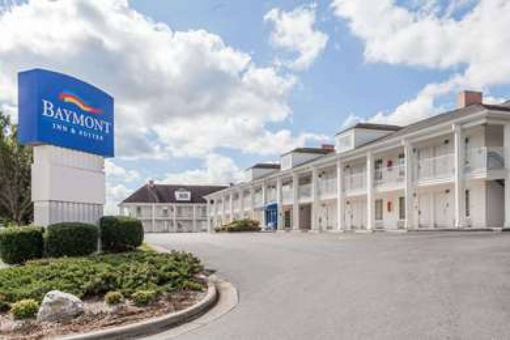 Baymont Inn & Suites Hickory 1