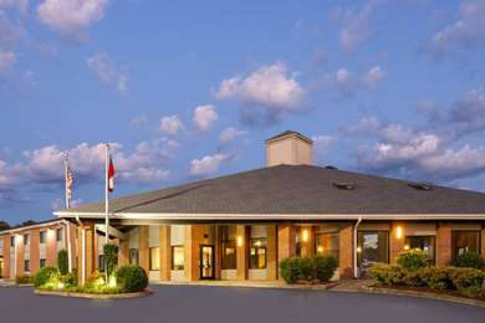 Baymont Inn & Suites Lagrange