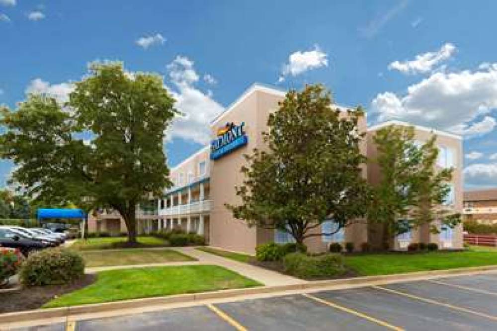 Baymont Inn & Suites Louisville East 2