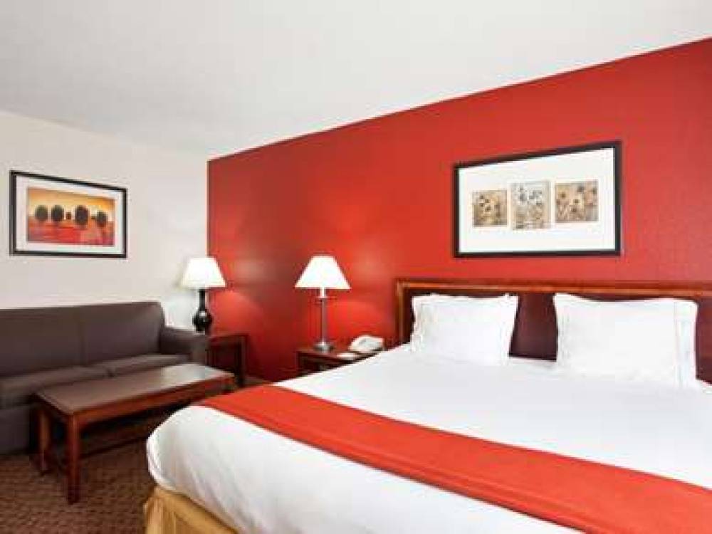 BAYMONT INN & SUITES MERRILLVILLE 1