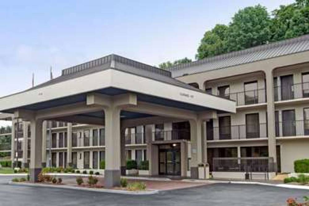 Baymont Inn & Suites Nashville Airport/ Briley 1