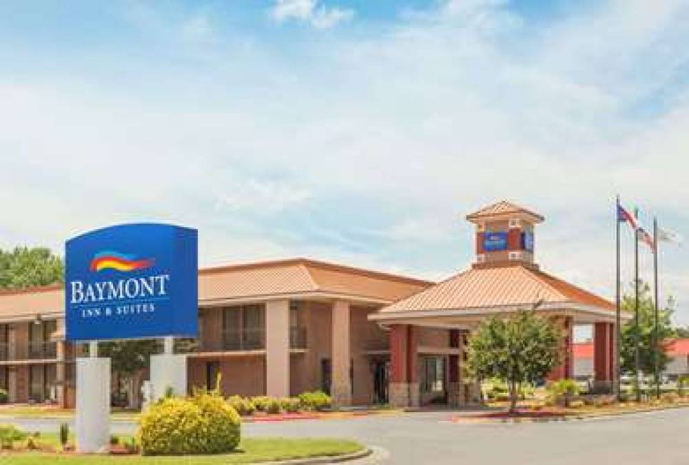 Baymont Inn & Suites Rocky Mount I-95 2