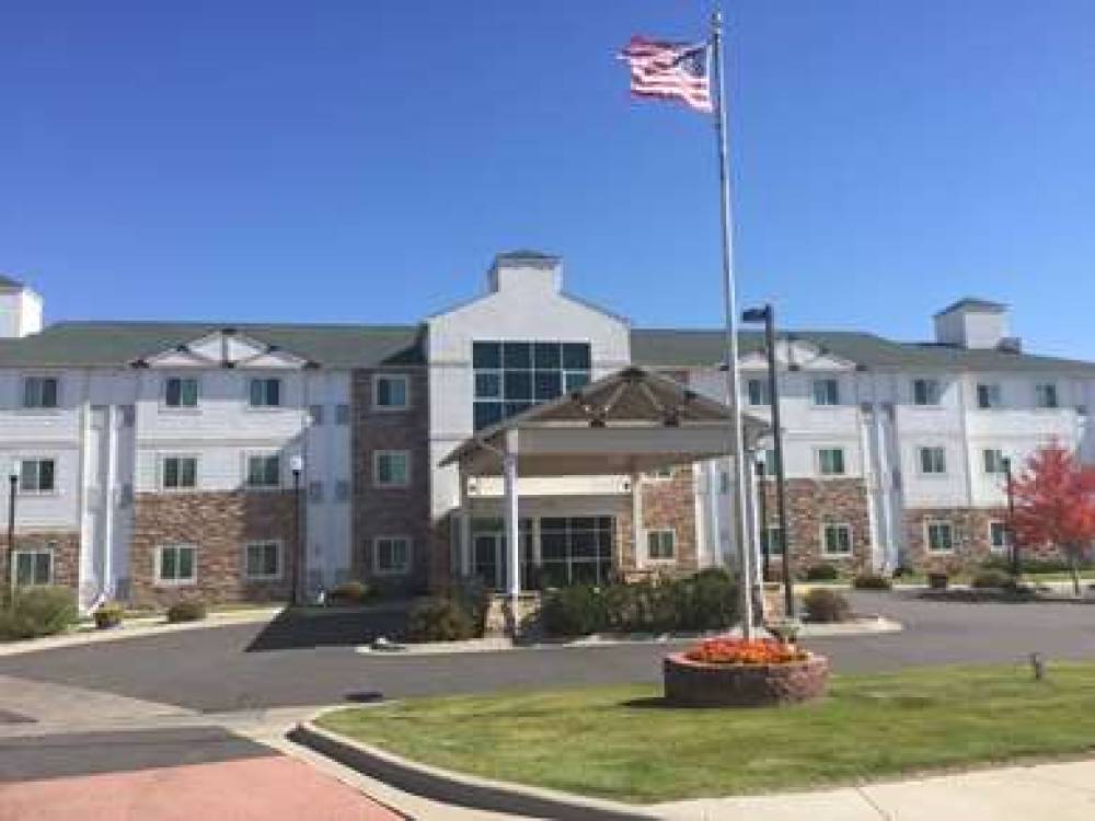 BAYMONT INN & SUITES SHERIDAN 2