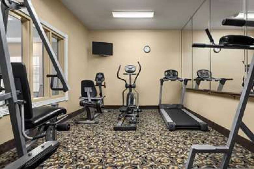 Baymont Inn & Suites Wichita Falls 10