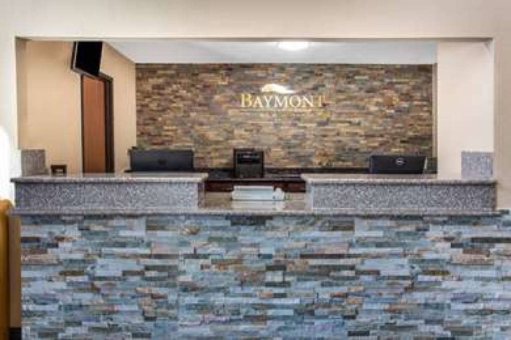 BAYMONT WYNDHAM JOLIET 4