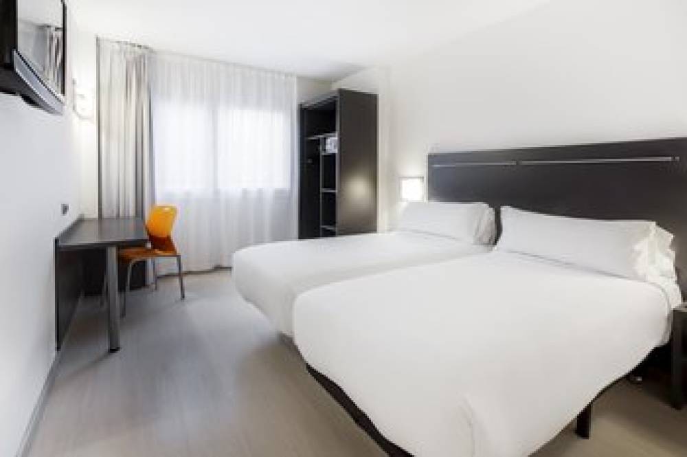 B&B HOTEL BARCELONA RUBI 7