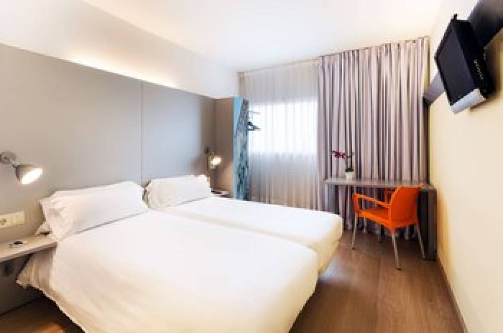 B&B HOTEL GIRONA 2 7