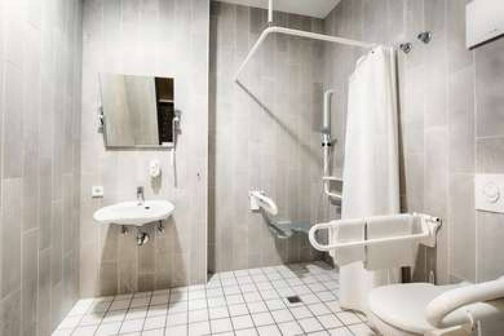 B&B HOTEL KASSEL-CITY 2