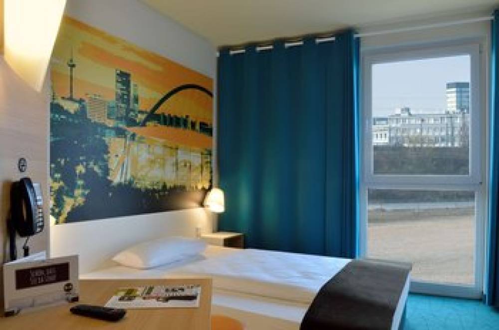 B&B HOTEL KOLN-MESSE 6