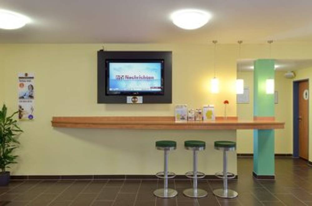 B&B HOTEL MUNCHEN-AIRPORT 9