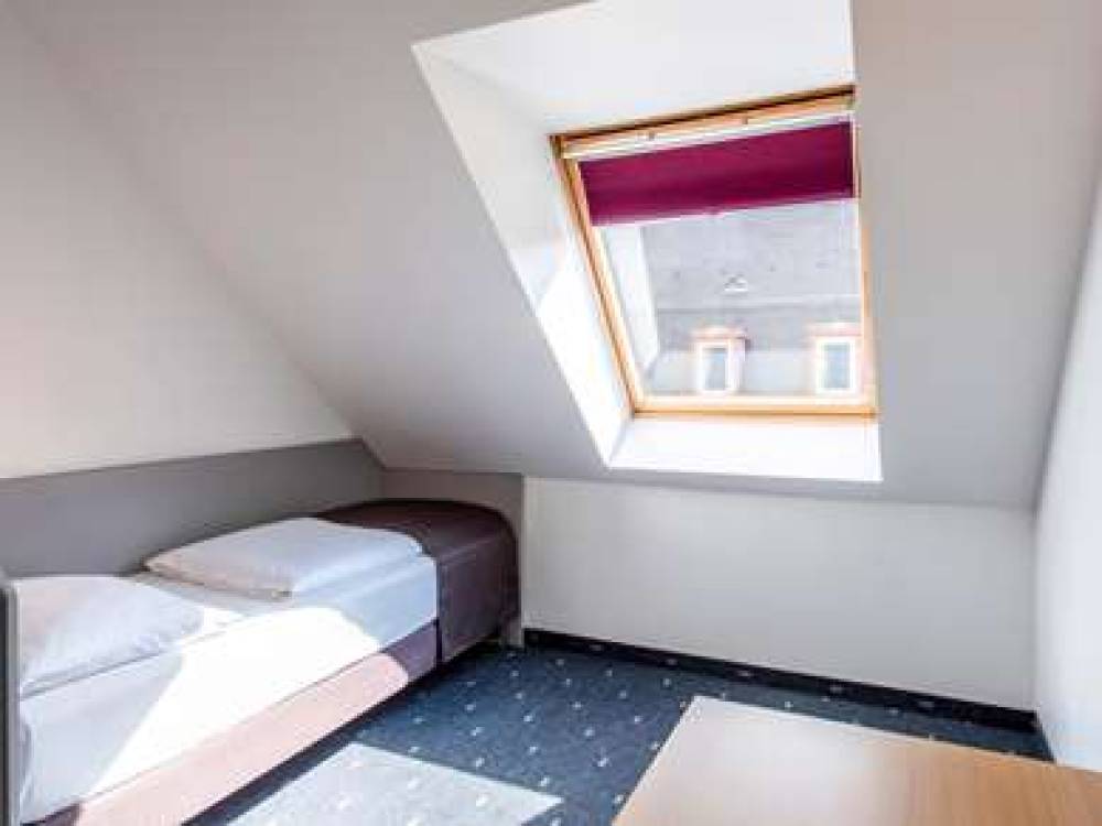 B&B HOTEL NURNBERG-CITY 6