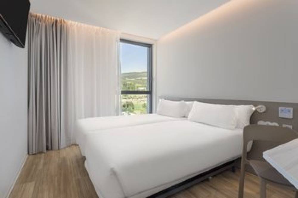 B&B HOTEL SANTO TIRSO 2