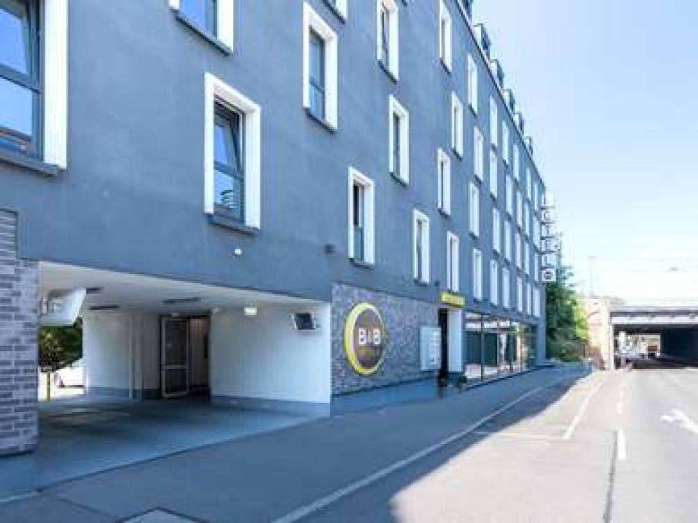 B&B HOTEL STUTTGART-BAD CANNSTATT 1