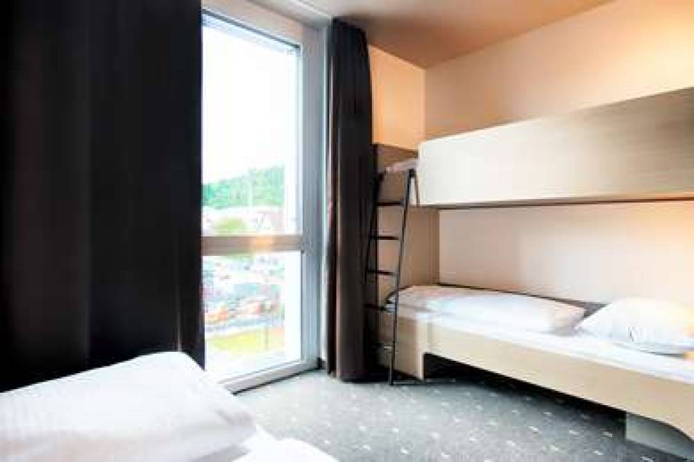 B&B HOTEL STUTTGART-NECKARHAFEN 5