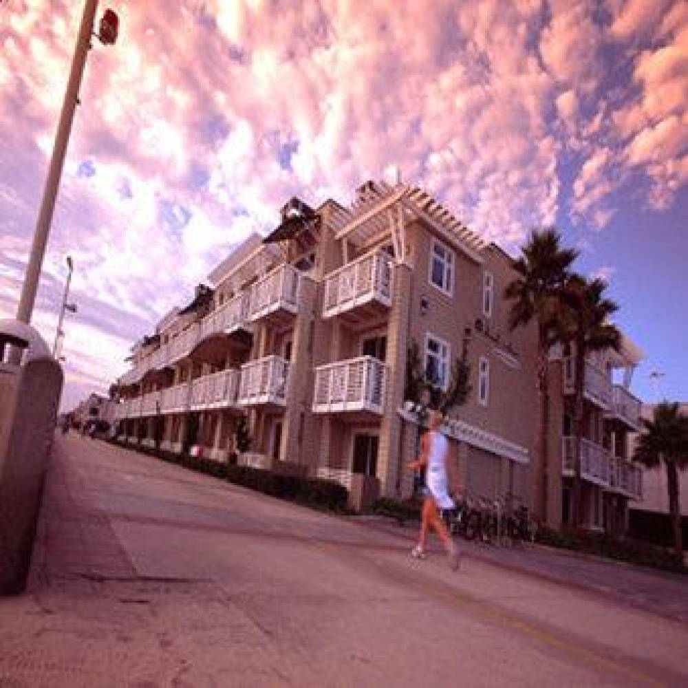 Beach House At Hermosa 3