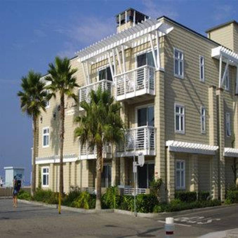 Beach House At Hermosa 2