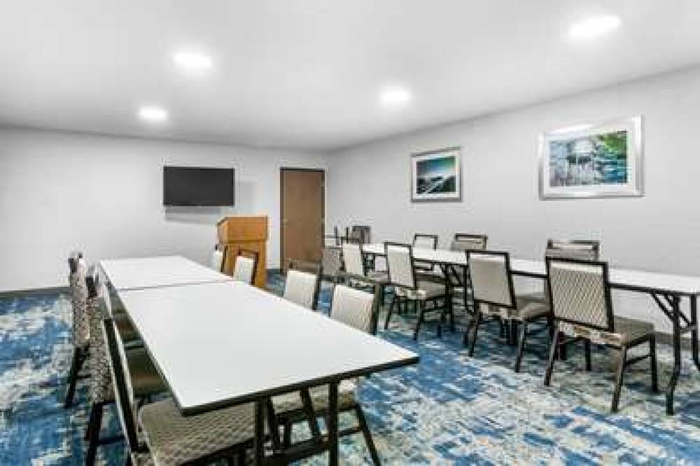 Best Western Abilene Inn & Suites 6